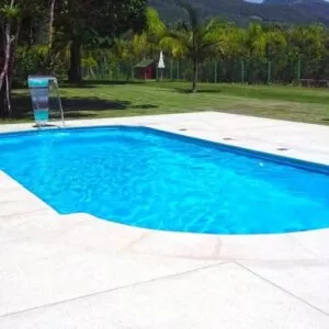 Piscina Mediterrânea Plus Fibratec